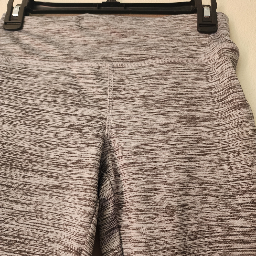 Avia Capri Leggings in Heather Gray and Neon Orange - Picture 2 of 4